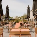 Terrasmeubels voor Liefs Lies in Breskens - Robuust Maatwerk Terrasbanken voor Horeca - Uit Limburg Nederland